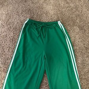 Green Sweatpants